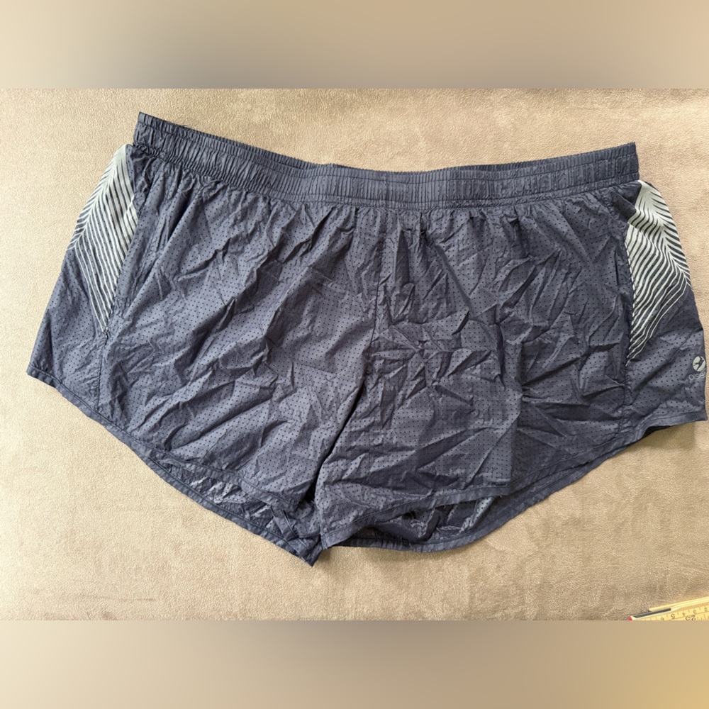 Oiselle Roga shorts navy 10